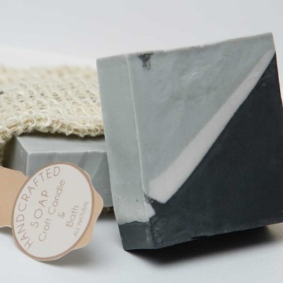TITUS SHEA BUTTER BARS WITH ORGANIC COCONUT ACTIVATED CHARCOAL